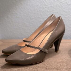 Pour La Victoire Mary-Jane heels